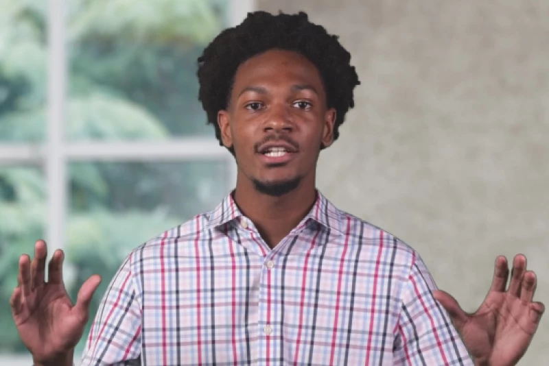 Smart Money Scams infographic