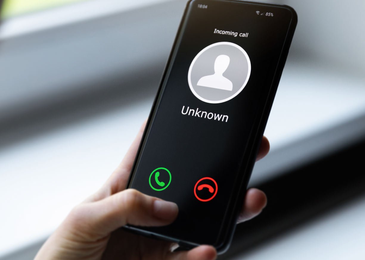 A call from an unknown person on a mobile device